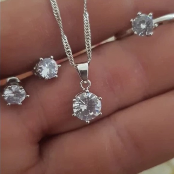 Stunning S925 Sterling Silver jewelry set - Picture 12 of 12